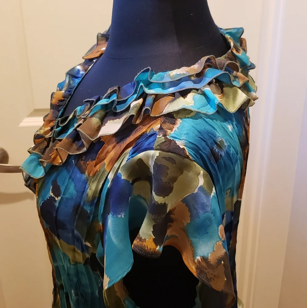 Sunny Leigh Multicolor Ruffle Blouse With Cap Sleeves